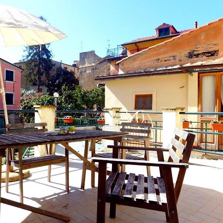 La Casa Di Enrico! Apartment Леванто Екстериор снимка